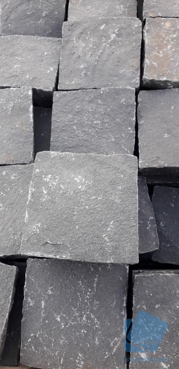 Basalt Cubes / Cobbles